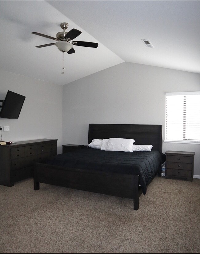 Building Photo - 5120 Almsbury Dr