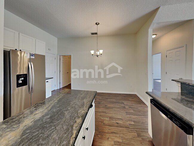 Foto del edificio - 3111 Stonebrier Ridge Dr