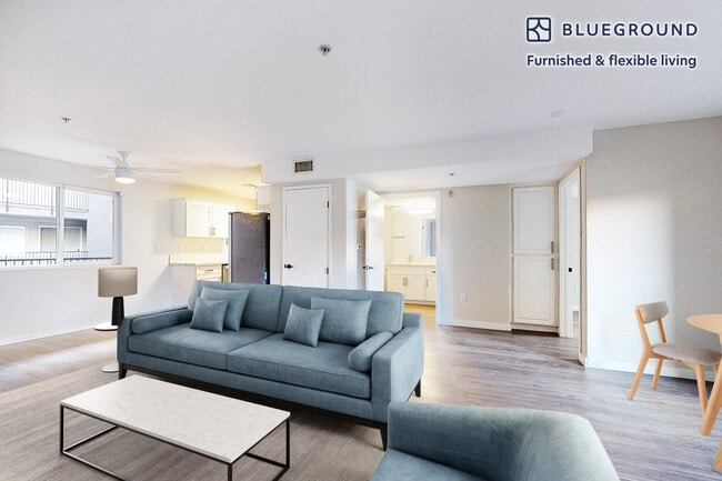 Building Photo - 18425 Malden St