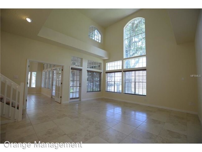 Building Photo - 1280 Glencrest Dr