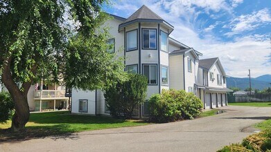 Building Photo - 3442 W Lilac Ct