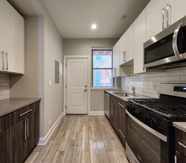 Foto del edificio - 3D tour available.  Gorgeous and spacious ...