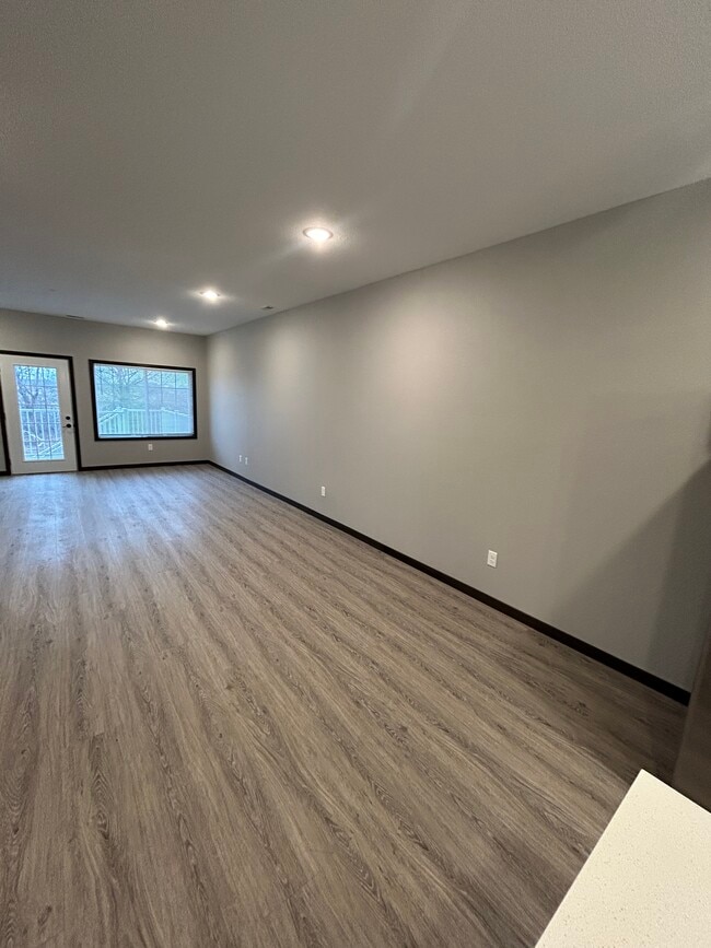 3073 Bluestem Trl, Mankato, MN 56001 Townhome Rentals in Mankato MN