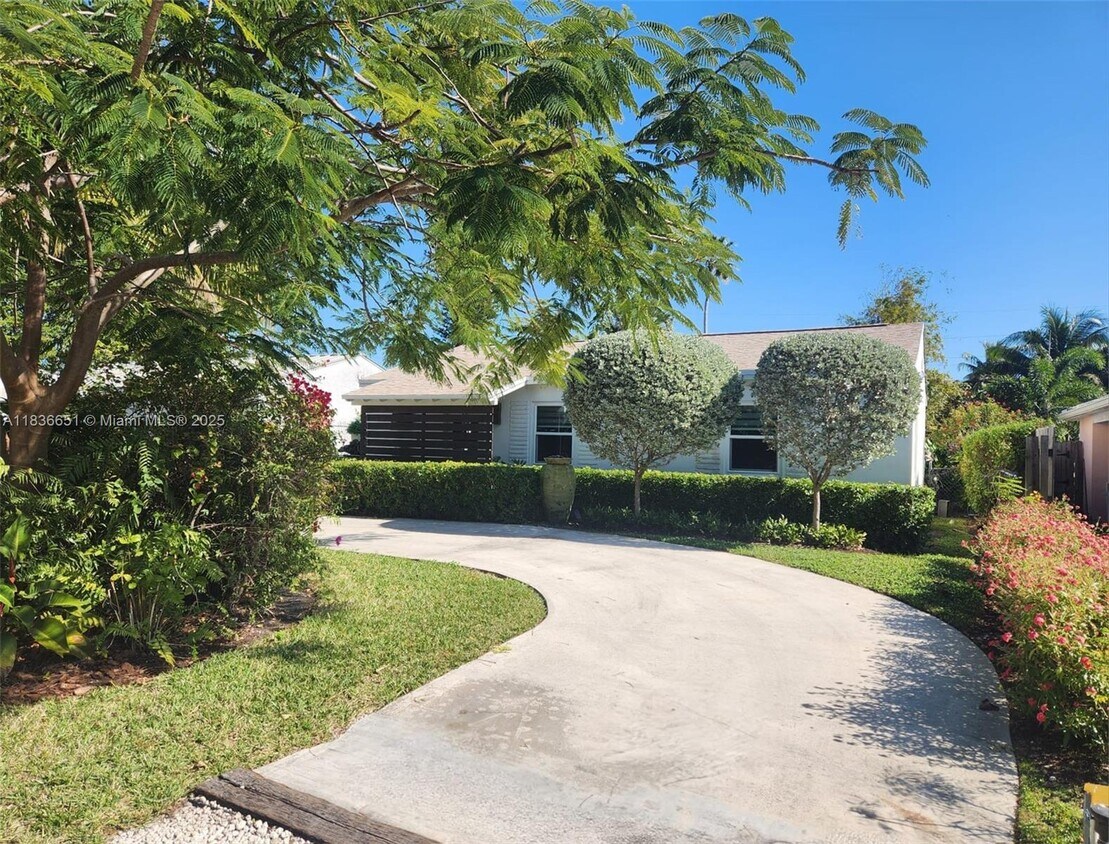 Foto principal - 1324 NW 1st Ave