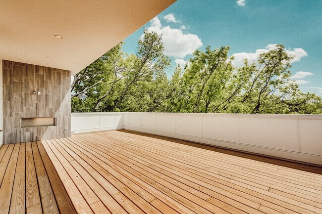 Foto del edificio - 1309 Grand Ave