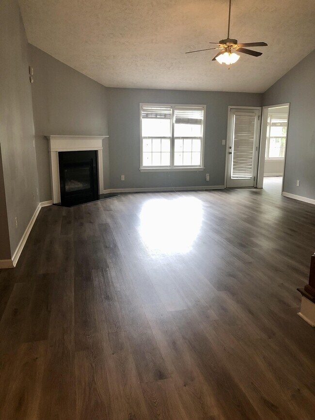 Foto del edificio - 1504 Richborough Ct