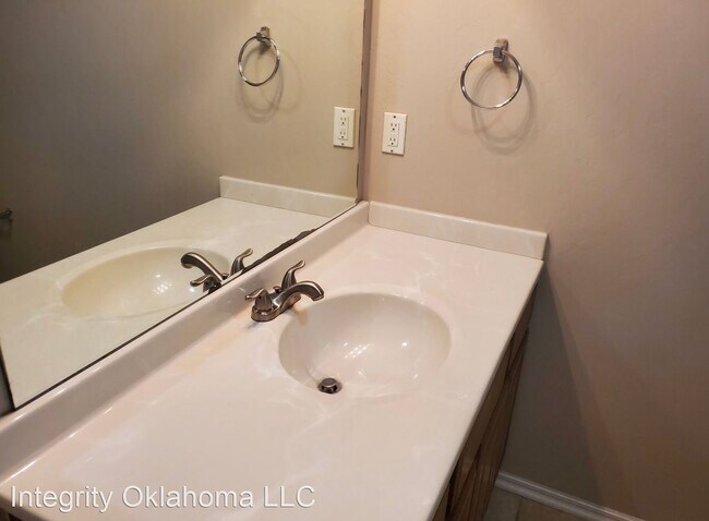 Foto del edificio - 3 br, 2 bath House - 11424 Northwest 9th T...
