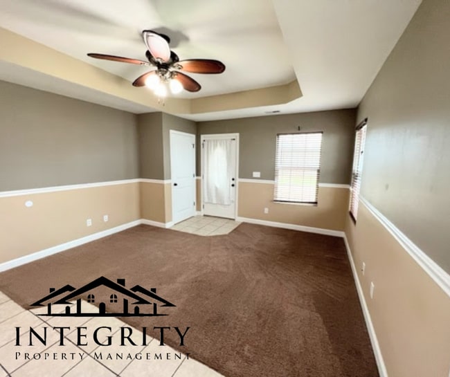 Building Photo - 21055 Halifax Dr