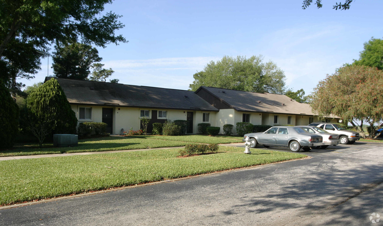 Building Photo - St. Cloud Villas