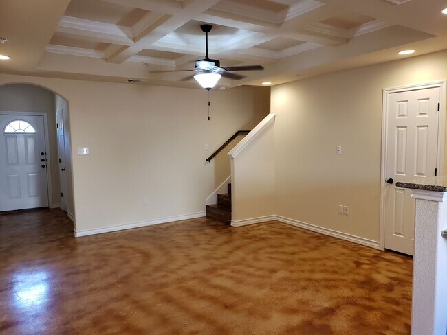 Foto del edificio - Town home for rent