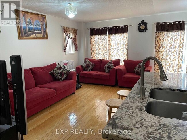 Photo du bâtiment - 56 Palleschi Dr