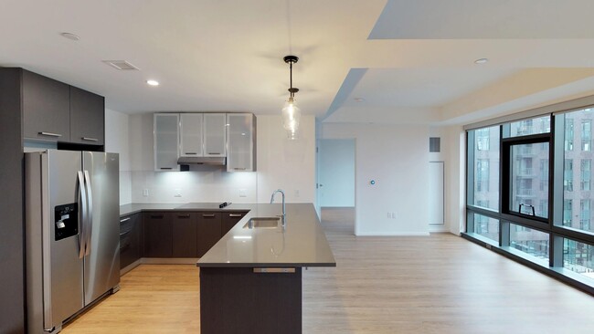 Building Photo - 341 Harrison Ave