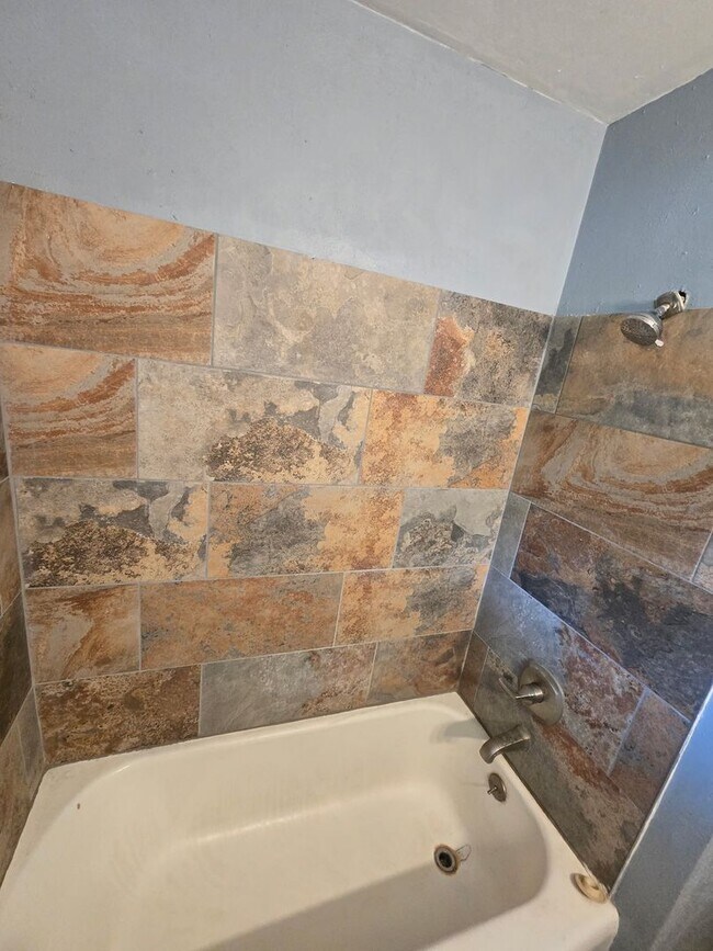 Foto del edificio - 3BD/ 1.5 BA Home for Rent Cleveland