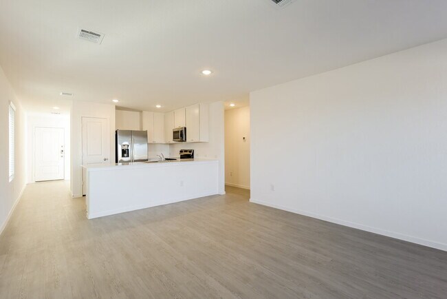 Building Photo - 522 Chevre Rd