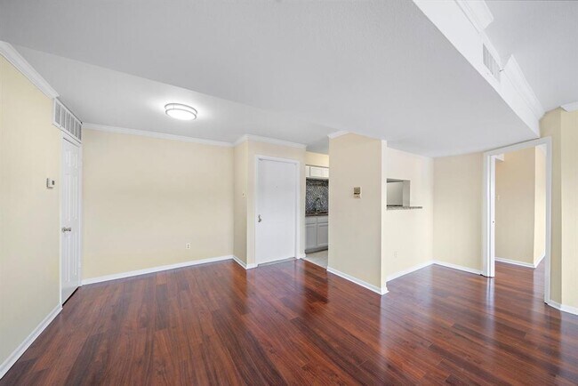 Foto del edificio - 8429 Hearth Dr