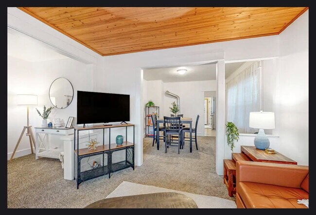Foto del edificio - 5515 S Corbett Ave