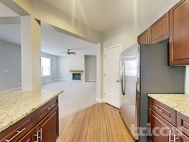 Foto del edificio - 420 Best Friends Turn Alley