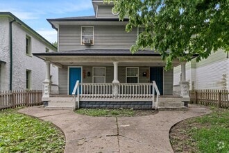 Building Photo - 1117 N Dearborn St