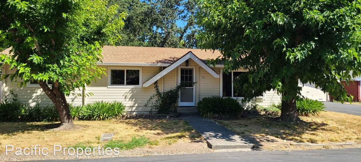 Primary Photo - 3 br, 2 bath House - 31 Pan Abode Ct