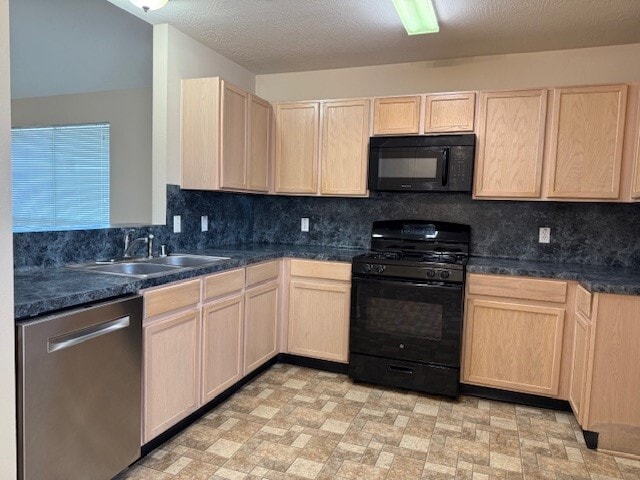 Foto del edificio - 2403 Birch Canyon Ct