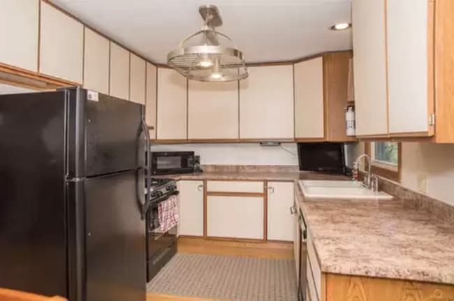 Foto del edificio - 1020 N 7th St