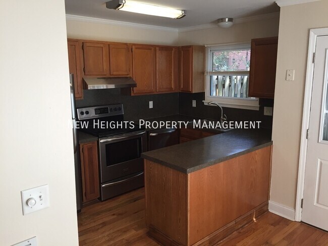 Foto del edificio - 200 Reserve Way