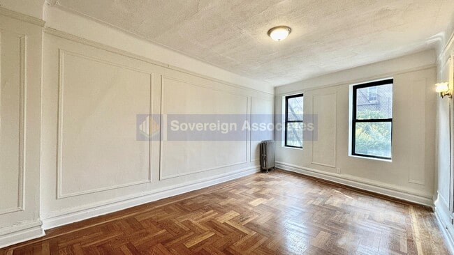 Building Photo - 108 Park Terrace East