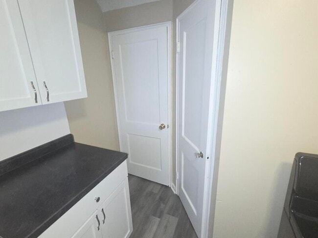 Foto del edificio - 1519 W 28th St