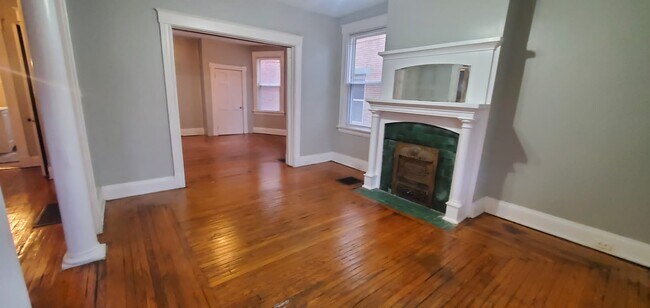 Building Photo - 1525 Dixmont Ave