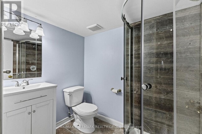 Building Photo - 2632 Alta Vista Dr