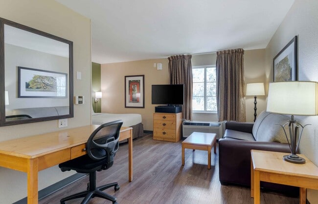 Building Photo - Furnished Studio-Atlanta - Buckhead