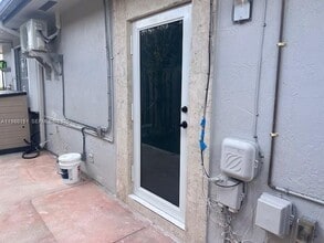 Building Photo - 7800 SW 36th St