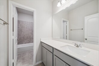 Building Photo - 12822 Invery Dr