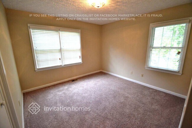 Foto del edificio - 24 Corley Cir