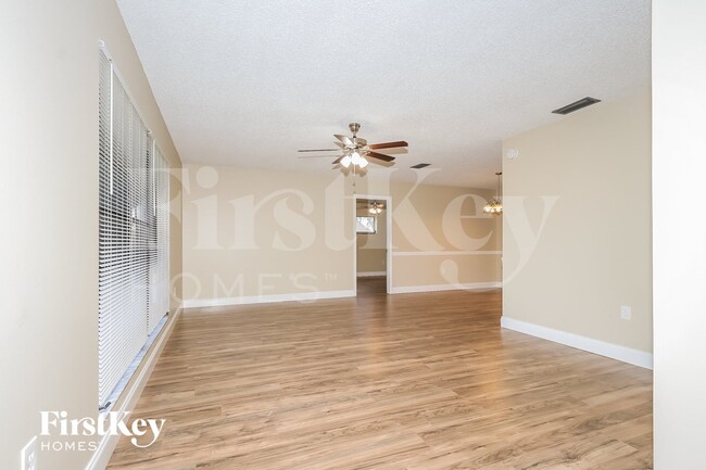 Foto del edificio - 1434 SW Broadview St