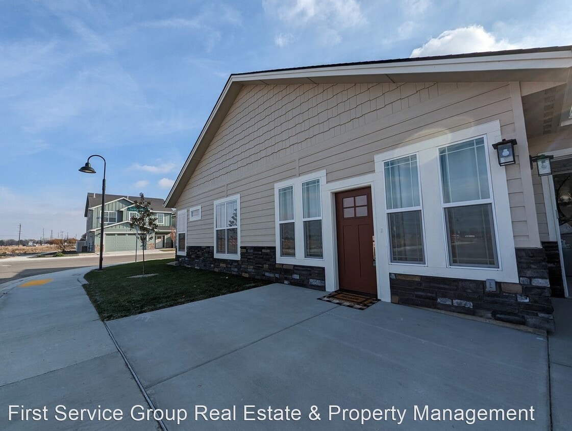 Primary Photo - 3 br, 2 bath House - 12449 W. Goldcrest St.