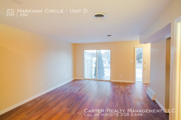 Building Photo - 2 Markham Cir