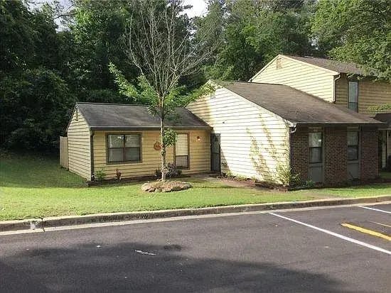Building Photo - 133 Sandalwood Cir