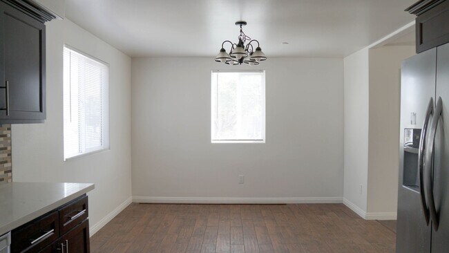 Building Photo - Duplex in Culver City Adjacent - West Adams
