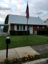 Building Photo - 2621 27th St SW