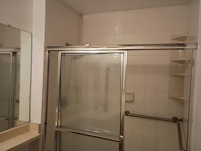 Foto del edificio - 9153 W Cedar Dr