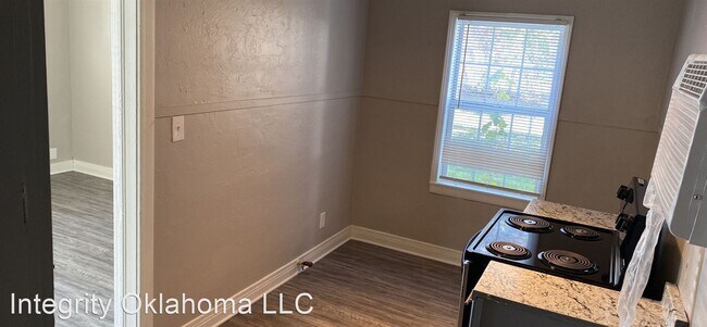 Foto del edificio - 2 br, 1 bath House - 1209 NW 94th Street