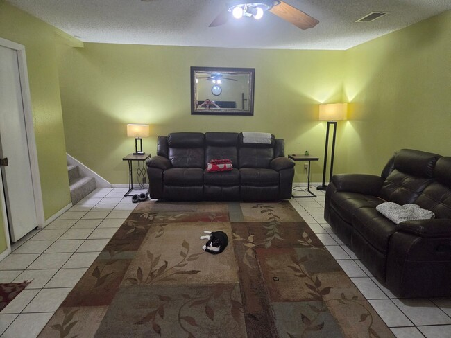 Foto del edificio - 8716 Clearbrook Trail