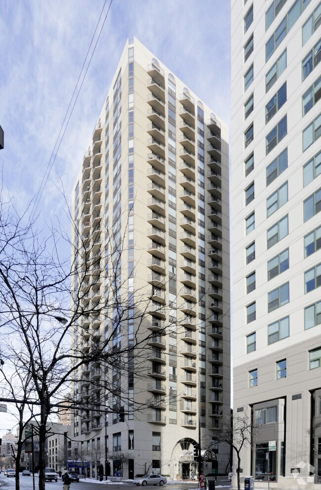 Foto del edificio - 70 W. Huron St.