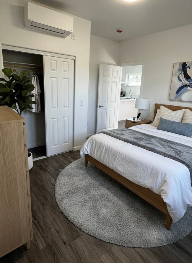 Foto del edificio - 931 W 23rd St