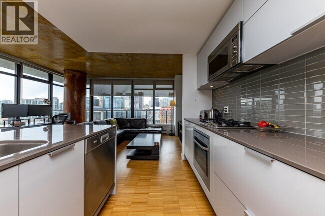 Photo du bâtiment - 108 W Cordova St