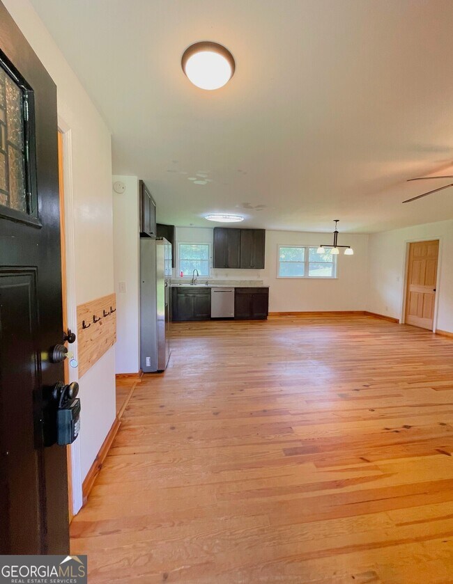 Building Photo - 3942 GA-5