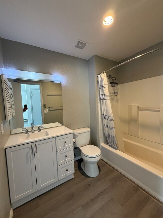 Foto del edificio - Two Bedroom One Bath Glenwood Springs Condo