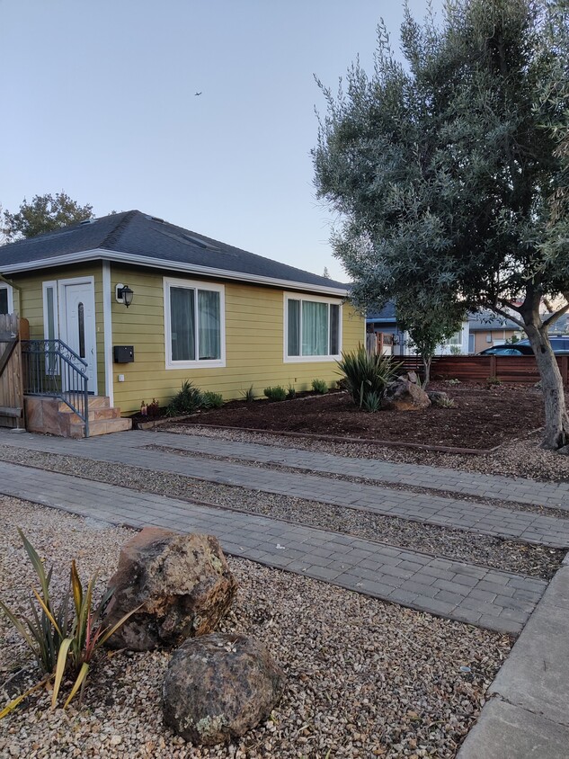 Foto principal - 958 10th Ave