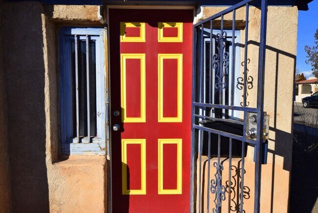 Foto del edificio - Super cute 1 bedroom Adobe